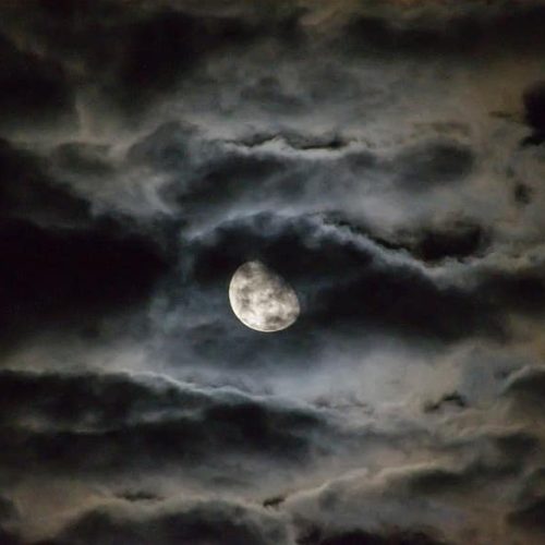 moon-clouds-night-sky-dark-moonlight
